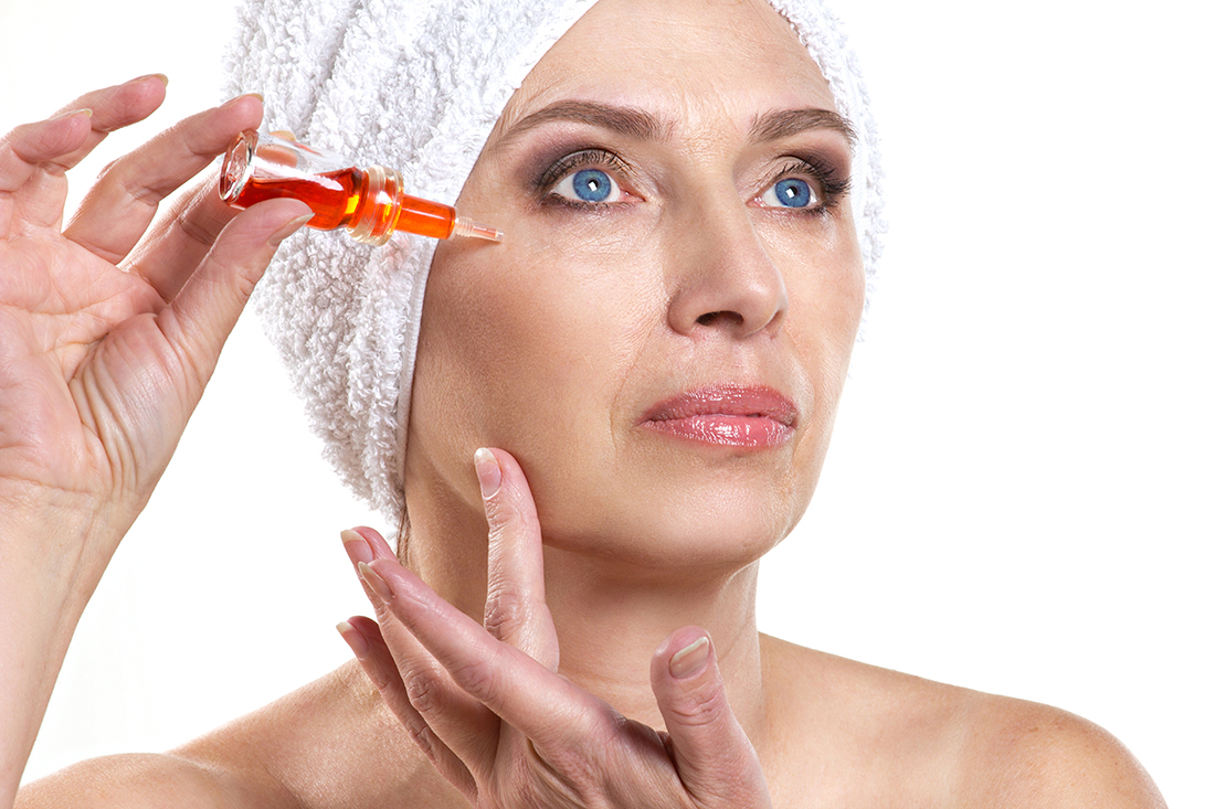 Retinol sa vyskytuje v mnohých formách - sére, kréme, géle alebo pleťovej vode retinol